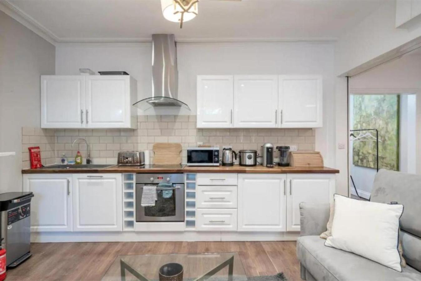 Stunning 2Bed 2Bath Apt In Earls Court Sleeps Six Londres Exterior foto